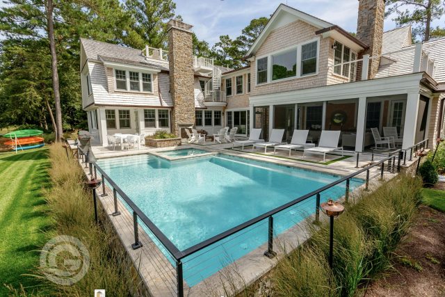 Residential Pools & Spas Gallery