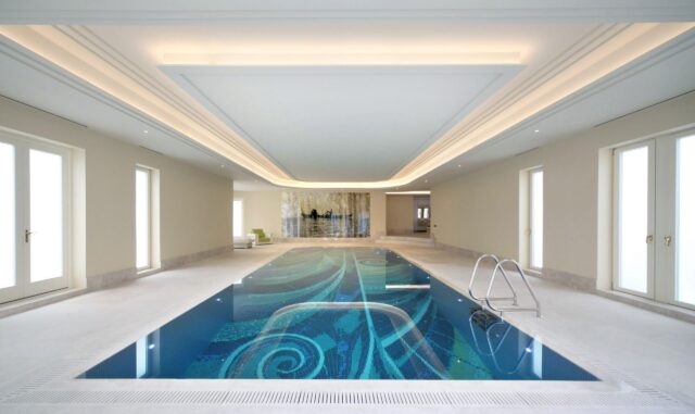 Indoor swimming pool - Master Pools Guild