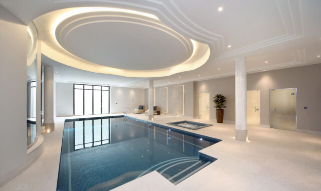 Indoor swimming pool - Master Pools Guild