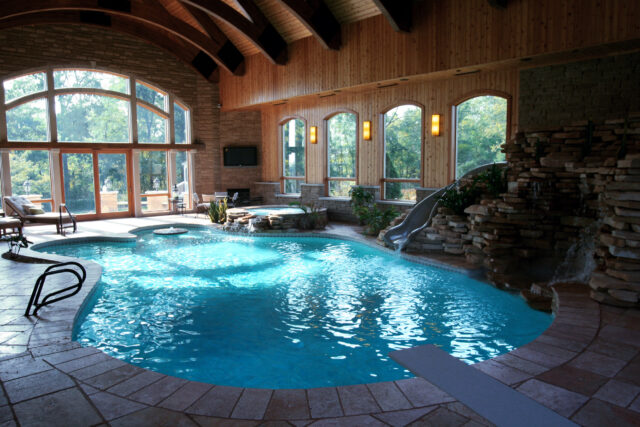 Indoors swimming pool - Master Pools Guild